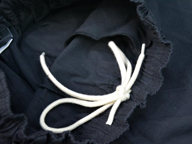 ��4����FLUTTER/�ե�å�����2025AW��The Holiday-Comfy fit-Cotton Twill Easy Pants/���ۥ�ǡ�����ե����ե��åȥ��åȥ�ĥ��륤�������ѥ�ġ�(FL25-PT001)