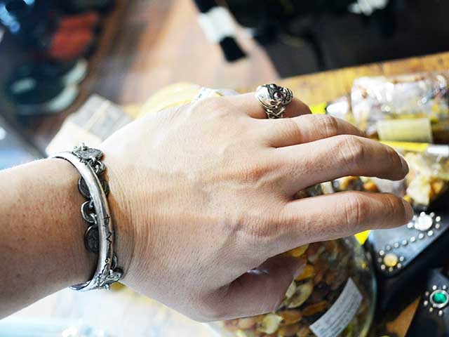 Peanuts&Co/ピーナッツカンパニー】「Skull Poison Ring”Zirconia