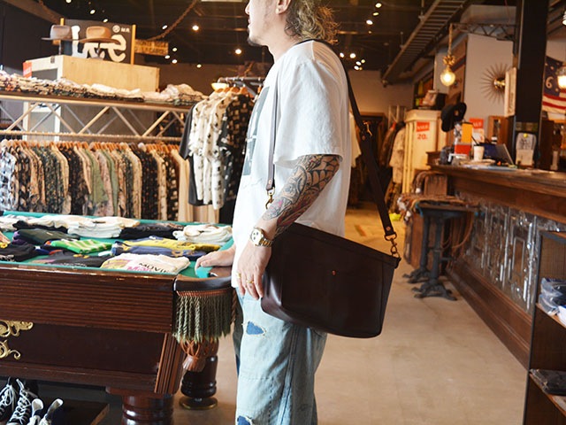 ��2����vasco/���������ۡ�Leather Telephone Shoulder Bag/�쥶���ƥ�ե��󥷥������Хå���(VS-312L)