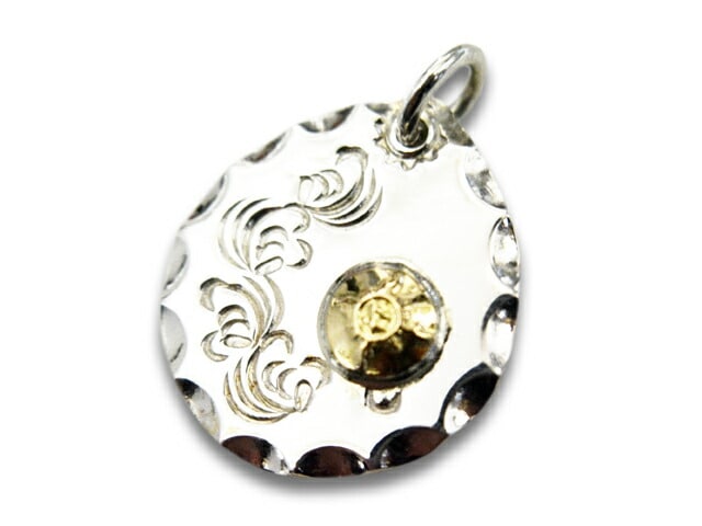 ファーストアローズ　ネックレス　K18 タタキ　メタル(25φ) 楽天市場】ポイント2倍!!ファーストアローズ K18付 放射線タタキ