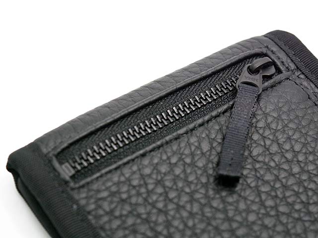 ��ATTRACTIONS/���ȥ饯����󥺡ۡߡ�SPEAKEASY/���ԡ������������ۡ�Black Half Wallet/�֥�å��ϡ��ե�����åȡ�(A20039)