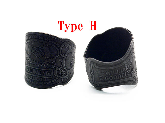 (30% OFF)��10���GLAD HAND/����åɥϥ�ɡۡ�Cigar Tag Ring/������������󥰡�(Black)