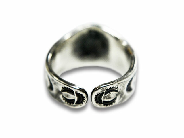 ��CHOOKE/���硼���ۡ�Swastika Bar Ring/���凉�ƥ����С���󥰡�(C-31B)