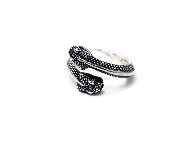 ��MAD CULT/�ޥåɥ���ȡۡ�Double Head Snake Ring��2��/���֥�إåɥ��͡�����󥰡�2�ɡ�(R-88)