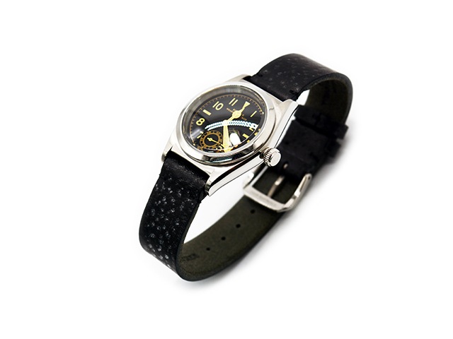��BILTBUCK by ATTRACTIONS/�ӥ�ȥХå��Х����ȥ饯����󥺡ۡ�Gal Emboss Strap Wristwatch��ROUNDBUCK��/���륨��ܥ����ȥ�åץꥹ�ȥ����å��ɥ饦��ɥХå��ɡ�(Black Dial/985)