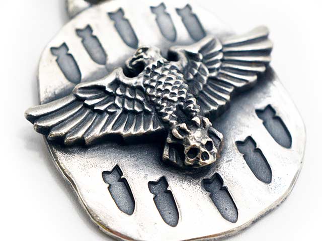 別注【MAD CULT/マッドカルト】「Nazi Eagle 10th Bombs Pendant Top