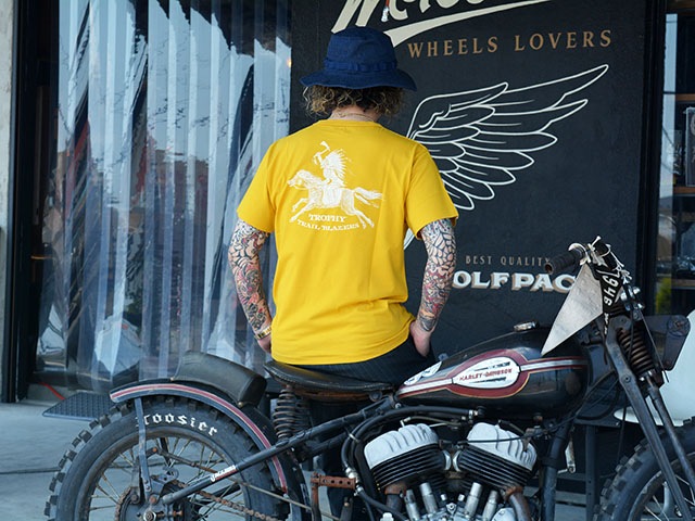 ��4����TROPHY CLOTHING/�ȥ��ե������������󥰡�2026SS��Trail Blazers Open End S/S Tee/�ȥ쥤��֥쥤�����������ץ󥨥�ɥ��硼�ȥ��꡼��Tee��(TR26SS-213)