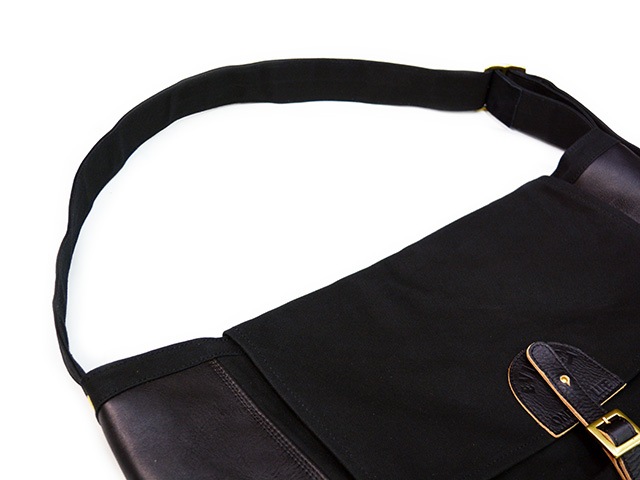 ��EVILACT/�����֥륢���ȡ�2026SS��News Paper Bag/�˥塼���ڡ��ѡ��Хå���(EA-B-NPB)