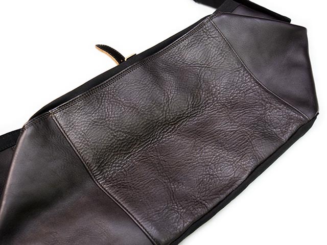 ��EVILACT/�����֥륢���ȡ�2026SS��News Paper Bag/�˥塼���ڡ��ѡ��Хå���(EA-B-NPB)