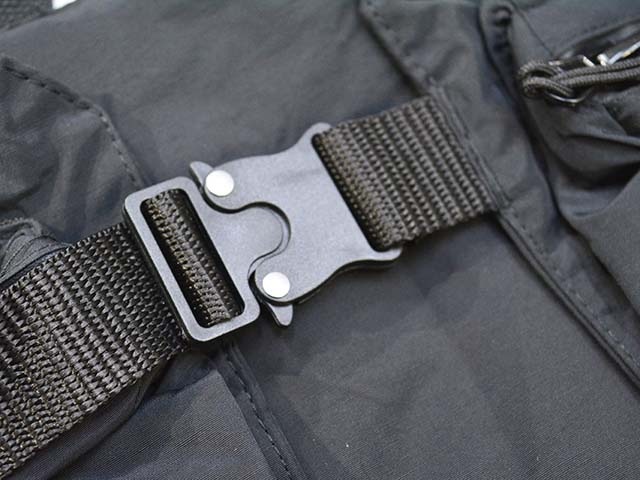 全2色【BLUE ROSE.308/ブルーローズ.308】「Utility Vest”Checker Flag