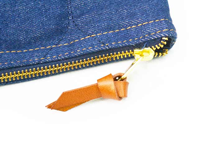 ��LEVI'S/�꡼�Х����ۡ�Denim Laptop Sleeve/�ǥ˥��åץȥåץ��꡼�֡�(0020C-0000/13.8oz)