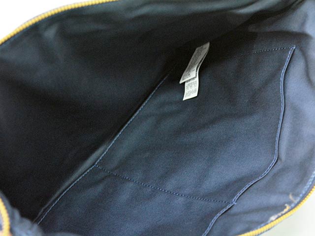 ��LEVI'S/�꡼�Х����ۡ�Denim Laptop Sleeve/�ǥ˥��åץȥåץ��꡼�֡�(0020C-0000/13.8oz)