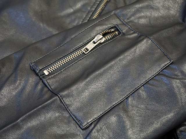 (50% OFF)��POP EYES/�ݥåץ�������2022AW��Genuine Fan Club Jacket/�����˥奤��ե��󥯥�֥��㥱�åȡ�(22AW-PPE-24)(UNCHANGING LOVE/��������󥸥󥰥��/MISTER X/�ߥ��������å���/���ᥫ��/WOLF PACK/����եѥå�)