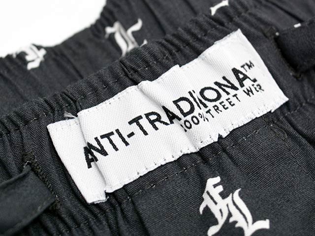 ��3����FLUTTER/�ե�å�����2025SS��Old English FL Logo Easy Pants/������ɥ��󥰥�å���FL�������������ѥ�ġ�(FL25-PT003)