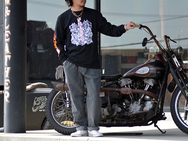 ��415 CLOTHING/415���������󥰡ۡ�Printed L/S Tee��Skull&Bridge��/�ץ��ƥåɥ��󥰥��꡼��Tee�ɥ�����&�֥�å��ɡ�