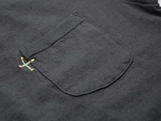 ��4����TWO MOON/�ȥ����ࡼ��ۡ�16/-Raffy yarn Cotton Cross Embroidered Pocket Tee/16/-��ե����䡼�󥳥åȥ󥯥�������֥��������ɥݥ��å�Tee��(20272)