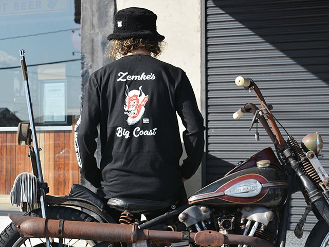 ��2����ZEMKE'S WHEELS WEAR/���ॱ���ۥ����륺�������ۡ�Crew Neck L/S Tee��DEVIL��/���롼�ͥå����󥰥��꡼��Tee�ɥǥӥ�ɡ�