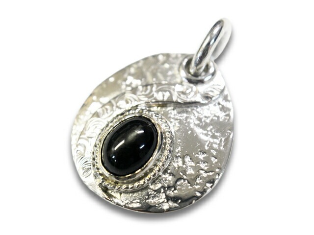 ��FIRST ARROW's/�ե������ȥ��������ۡ�Hammered Arabesque Carving Metal with Blackstar/�֥�å��������դ�������Ħ�꥿�����᥿��ȥåס�(P-012)