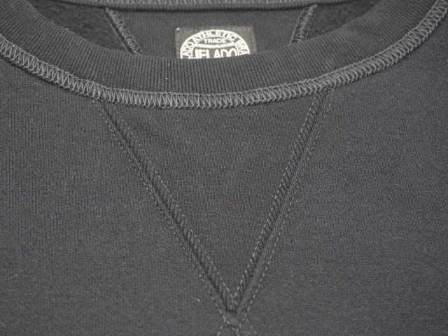 ��JELADO��ATHLETIC BRAND��/�����顼�ɡɥ�������å��֥��ɡɡ�2025SS��Skull Snake Champs Sweat Shirt/�����륹�͡��������ץ��������åȥ���ġ�(AB03217)