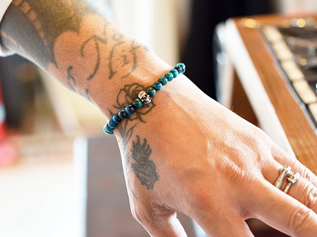��MAD CULT/�ޥåɥ���ȡۡ�Fucking BABY Stone Bracelet��Blue Green Tiger Eye��/�ե��å��󥰥٥��ӡ����ȡ���֥쥹��åȡɥ֥롼���꡼�󥿥����������ɡ�(SB-19)