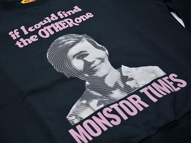 2MONSTOR TIMES/󥹥ȥॺ2025AWMONSTOR GREETING SWEAT SHIRTSif I could find the OTHER one /󥹥ȥ꡼ƥ󥰥åȥġ(25AW-MT-004)