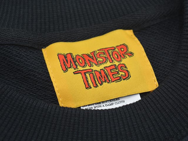 ��2����MONSTOR TIMES/��󥹥ȥ������ॺ��2025AW��MONSTOR GREETING SWEAT SHIRTS��WHO ELSE WOULD WANT TO?��/��󥹥ȥ����꡼�ƥ��󥰥������åȥ���ġ�(25AW-MT-005)