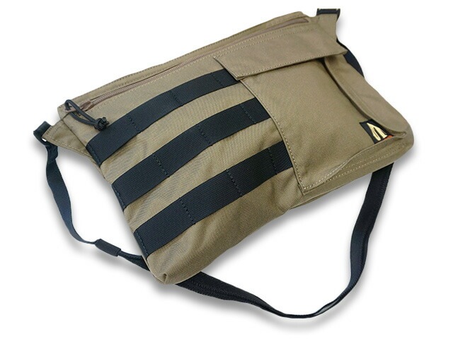 ��FREE WHEELERS/�ե꡼�ۥ����顼����2021SF��Shoulder Bag��TOURIST��/���������Хå��ɥġ��ꥹ�ȡɡ�(2127010)<br>(���ᥫ��/�����ȥɥ�/�ߥ꥿�꡼/�ϡ��졼/�ۥåȥ��å�/�ץ쥼���/WOLF PACK/����եѥå�)