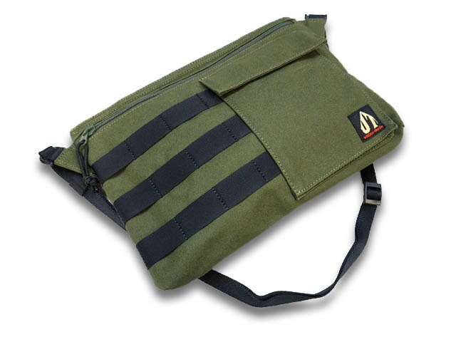 ��FREE WHEELERS/�ե꡼�ۥ����顼����2021SF��Shoulder Bag��TOURIST��/���������Хå��ɥġ��ꥹ�ȡɡ�(2127011)<br>(���ᥫ��/�����ȥɥ�/�ߥ꥿�꡼/�ϡ��졼/�ۥåȥ��å�/�ץ쥼���/WOLF PACK/����եѥå�)