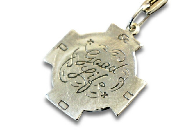 ��Peanuts&Co/�ԡ��ʥåĥ���ѥˡ��ۡ�Good Life Charm��We God in Trust��/���åɥ饤�ե��㡼��ɥ������åɥ���ȥ饹�ȡɡ�