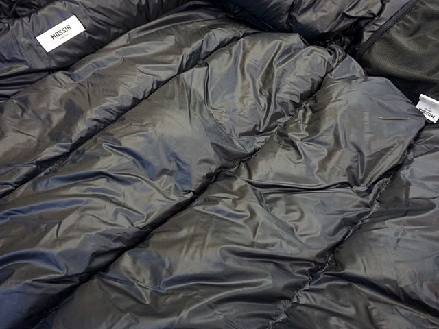 (50% OFF)��3����MOSSIR/�⥷�����2022AW��Down Hoodie Jacket��Put Out��/������ա��ǥ������㥱�åȡɥץåȥ����ȡɡ�(MOCO008)(800�ե���ѥ/�����ȥɥ�/������/�ե����󥯥꡼������ɥ���/�ե����󥯥꡼���쥶����/CWORKS/����եѥå�)
