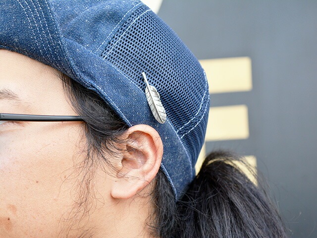 ������CHOOKE/���硼���ۡ�Drawing Wolf Feather Pins/�ɥ������󥰥���եե������ԥ󥺡�