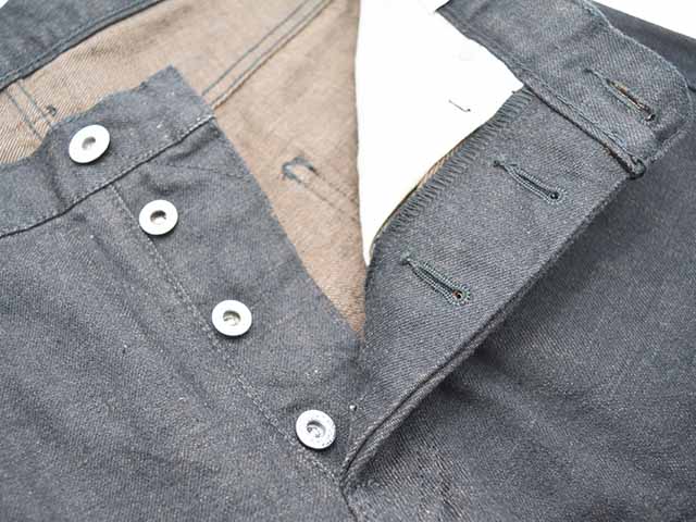 ��TROPHY CLOTHING/�ȥ��ե������������󥰡ۡ�Narrow Blackie Denim Pants/�ʥ����֥�å����ǥ˥�ѥ�ġ�(1907)<br><br>(���ᥫ��/�ϡ��졼/�ߥ꥿�꡼/�����ȥɥ�/�������ǥ�����/�Х�����/WOLF PACK/����եѥå�)