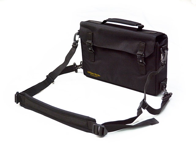 ��2����FREE WHEELERS/�ե꡼�ۥ����顼����2026SS��2WAY DEVICE BAG��QUADRA��/2�������ǥХ����Хå��ɥ����ɥ�ɡ�(2627004)