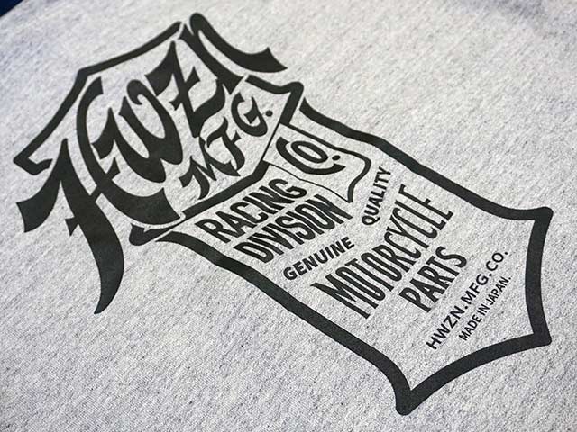 (50% OFF)��HWZN BROSS/�ϥ�����֥�����2023SS��Emblem Combi Hoodie/����֥�ॳ��ӥա��ǥ�����(�ۥ����륺���ѥ��/���ᥫ��/�ۥåȥ��å�/�ϡ��졼/����åѡ�/�ܥС�/��������/�Х���/WOLF PACK/����եѥå�)