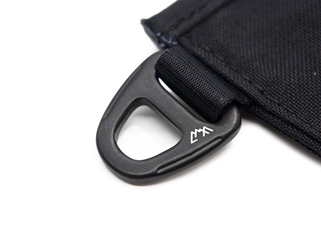 ��3����COMFY OUTDOOR GARMENT/����ե��������ȥɥ��������ȡ�2023FW��Coin Case Smooth Nylon/�����󥱡������ࡼ���ʥ������(CMF2302-AC26)(CMF/���ᥫ��/�����ȥɥ�/�л�/������/�ϡ��졼/�ۥåȥ��å�/WOLF PACK/����եѥå�)