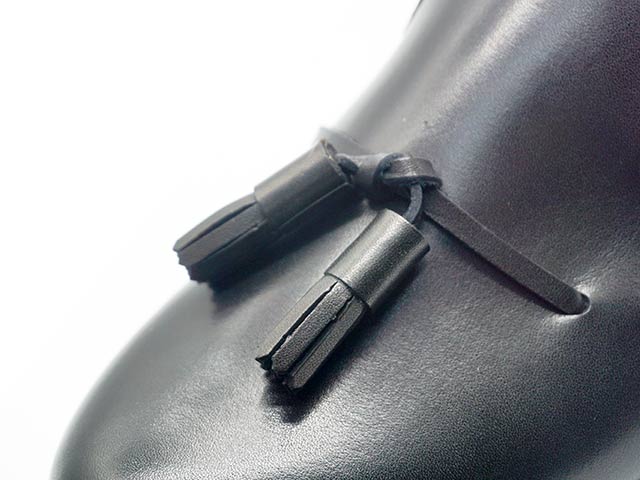 2GLAD HANDREGAL/åɥϥɡߥ꡼ۡTasseled Slip-On/åɥåץ