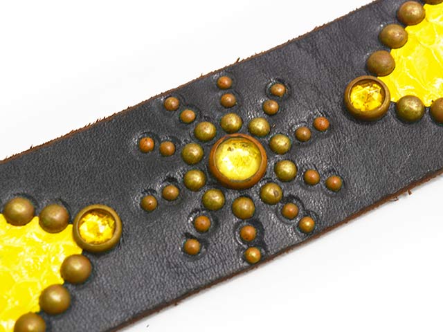 ��HTC(Hollywood Trading Company)/�������ƥ�������(�ϥꥦ�åɥȥ졼�ǥ��󥰥���ѥˡ�)�ۡ�Leather Studs Belt"Overlay Peanuts Snake��/�쥶�������å��٥�ȡɥ����С��쥤�ԡ��ʥåĥ��͡����ɡ�