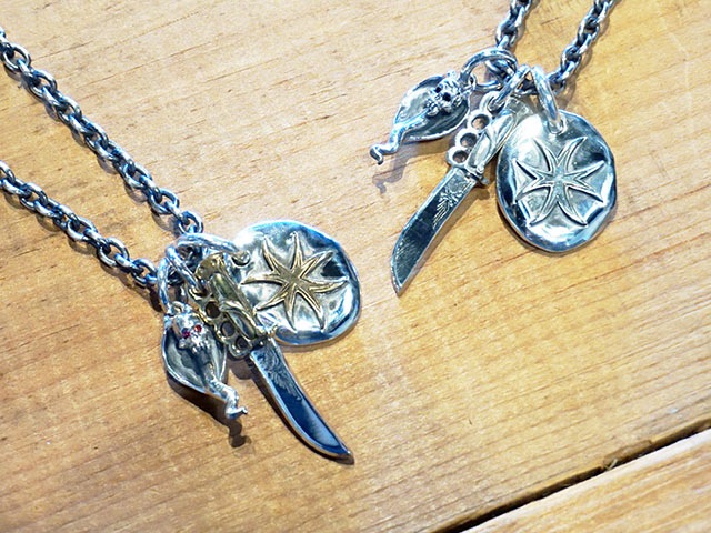 ��HWZN BROSS/�ϥ�����֥����ۡ�Bowie Knife Pendant Top/�ܥ����ʥ��եڥ����ȥȥåס�(Silver925��Brass)
