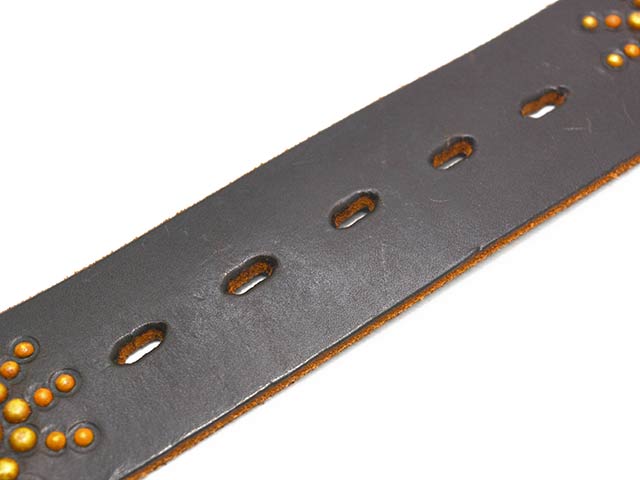 ��HTC(Hollywood Trading Company)/�������ƥ�������(�ϥꥦ�åɥȥ졼�ǥ��󥰥���ѥˡ�)�ۡ�Leather Studs Belt"Overlay Peanuts Snake��/�쥶�������å��٥�ȡɥ����С��쥤�ԡ��ʥåĥ��͡����ɡ�