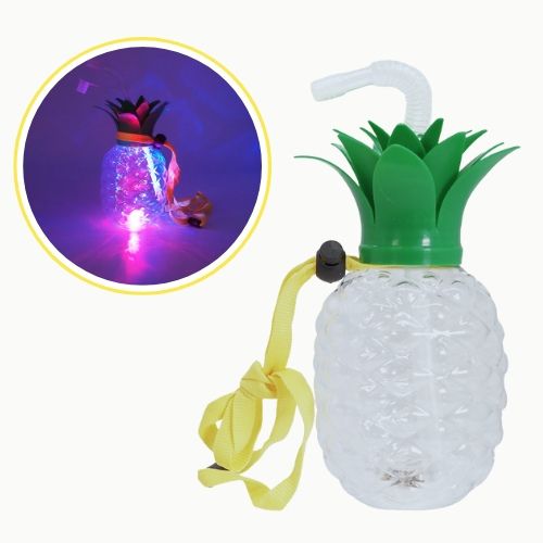 光る！　パイナップルボトル 光るドリンクボトル＋お菓子6点セット | おもちゃセット | ワンダーモール
