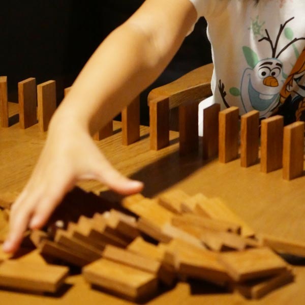 ������� �ɥߥ�80