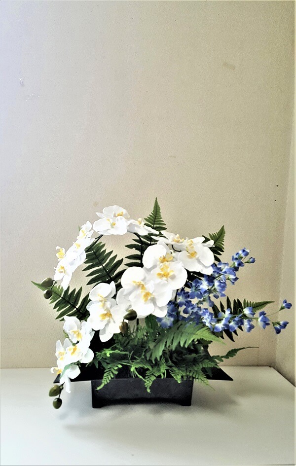 造花　御供え花　仏花　法事　お彼岸　初盆　白百合アレンジ 全国 送料無料！ 花 アレンジメント フラワー お供え 御供 お盆 初盆