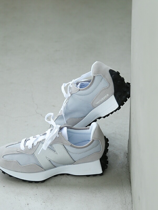 新品　27.5cm ニューバランス 327 スニーカー NEW BALANCE(ニューバランス) ⁄ 327⁄ローカットスニーカー⁄27.5cm