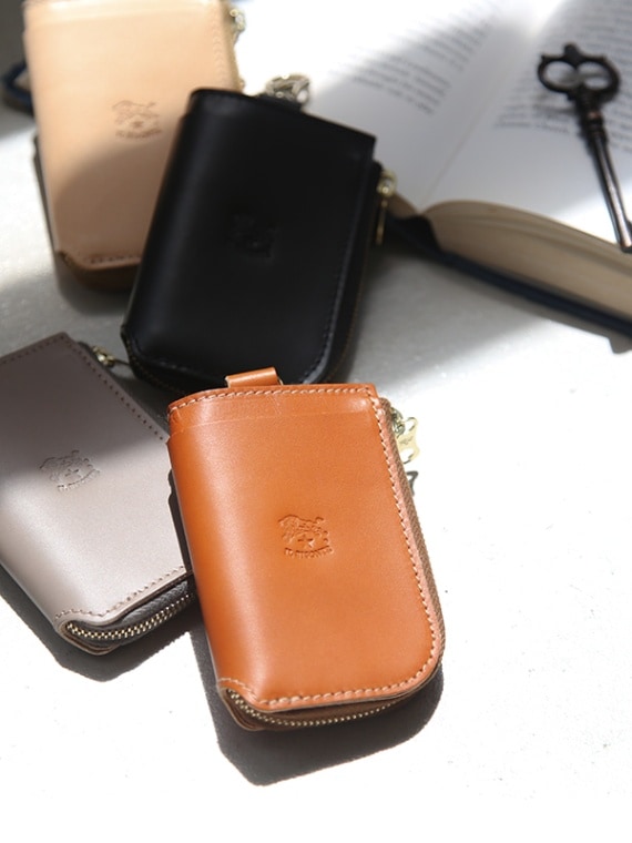 ◇【国内正規販売店】 IL BISONTE(イルビゾンテ)キーケース/2021 AUTUMN WINTER COLLECTION [54212309190]