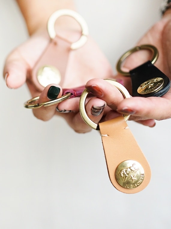 ◇【国内正規販売店】 IL BISONTE(イルビゾンテ) キーリング/2021 AUTUMN WINTER COLLECTION [54212309450]