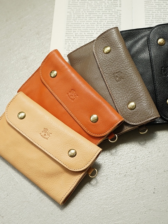◇【国内正規販売店】IL BISONTE(イルビゾンテ)Medium walletミディアムウォレット【メール便対応対象外】 [54222309441]