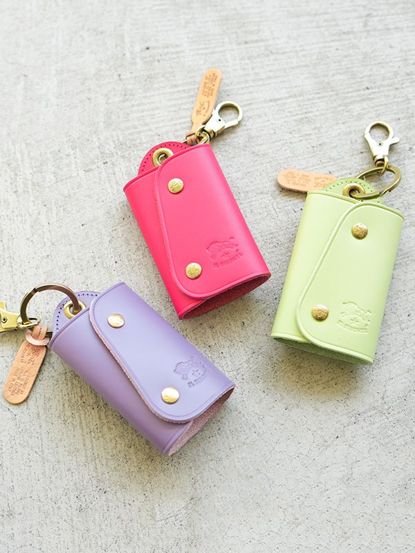 ◇【国内正規販売店】[54232305151]IL BISONTE(イルビゾンテ)レザーキーケース/ 2023 SPRING SUMMER