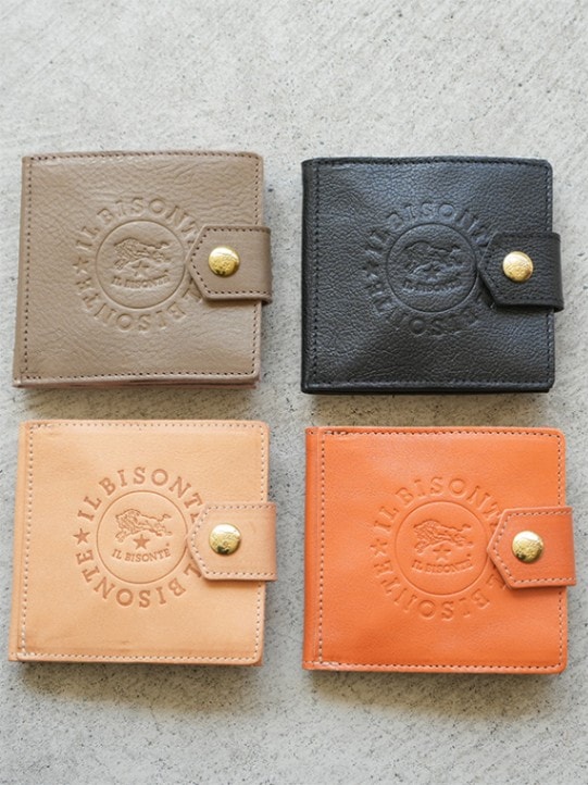 ◇【国内正規販売店】[54232306641]IL BISONTE(イルビゾンテ)スナップボタン2つ折り財布 2023 SPRING SUMMER/ビッグ サークル ロゴコレクション
