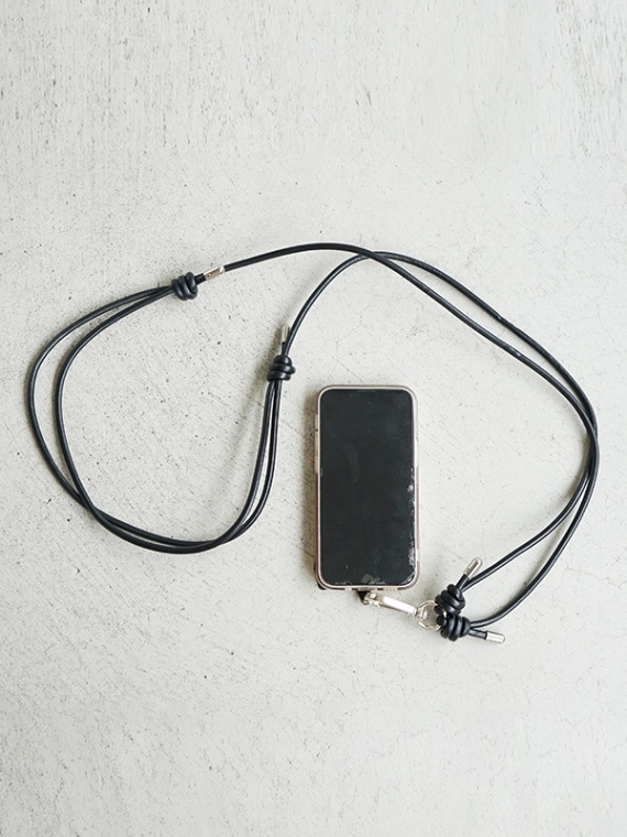[ITTI-GOODS-050-Ａ]【ギャランティーカード付属】 ITTI(イッチ)HERRIE PHONE STRING / RAPTOマルチ ショルダー ストラップ 