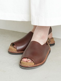 【SALE 30%OFF】Diu(ディウ) オープントゥ レザーサンダル/レディース/シューズ/靴 [117D1559] セール